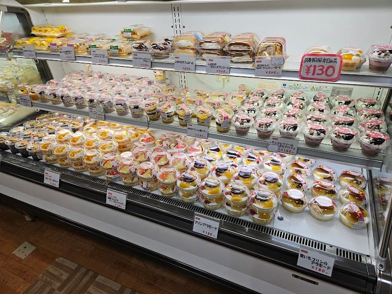 ドンレミーアウトレットの店内風景