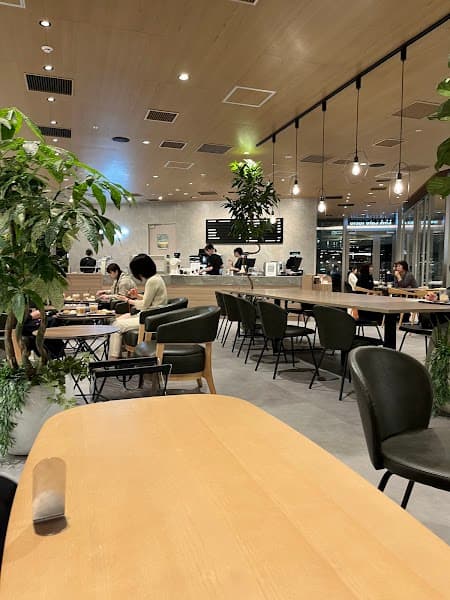 Link cafe TOKYOの店内風景