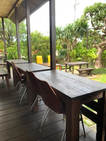 Song bird cafeの店内風景