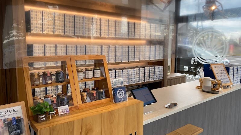 純生食パン工房 HARE/PAN 長岡店