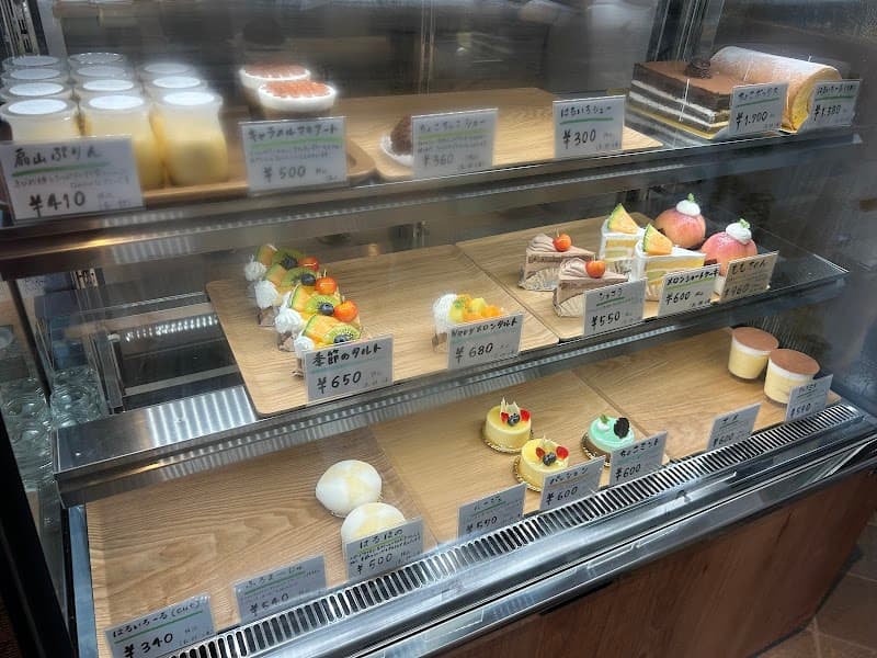 Patisserie はるいろ