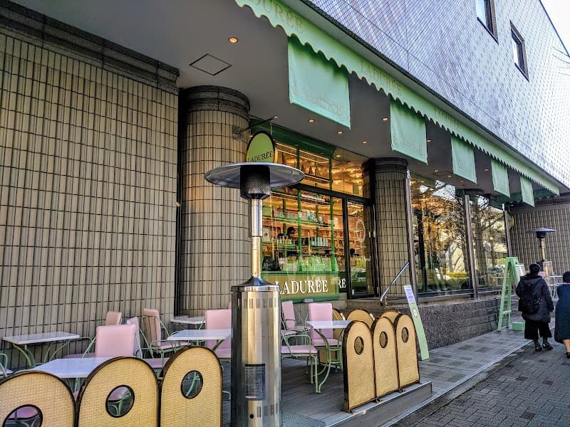 ラデュレ 渋谷松濤店