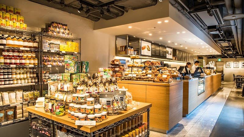 DEAN & DELUCA 青山