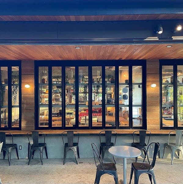 R Baker 大阪城公園店