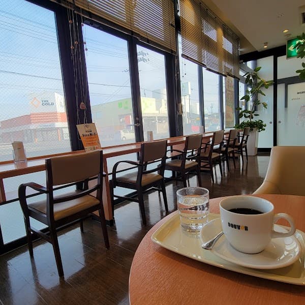 ドトールコーヒーショップ 石巻中里店の店内風景